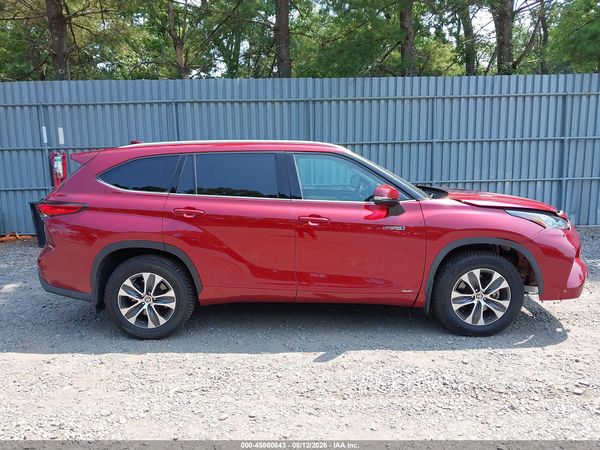 2020 TOYOTA HIGHLANDER HYBRID XLE