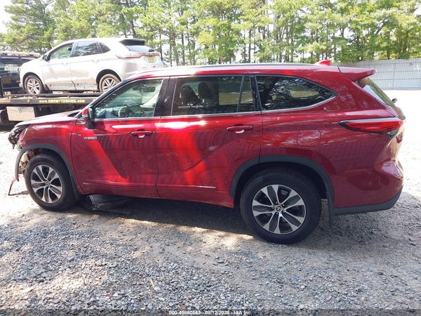 2020 TOYOTA HIGHLANDER HYBRID XLE