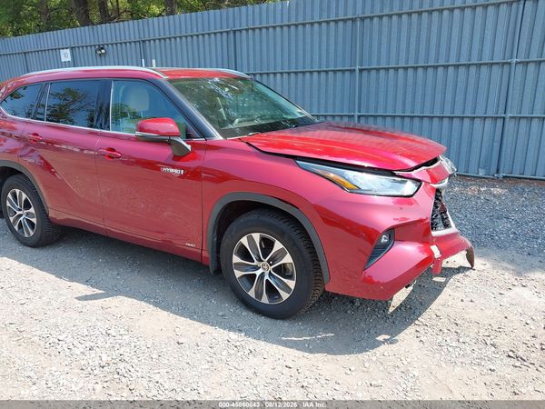 2020 TOYOTA HIGHLANDER HYBRID XLE