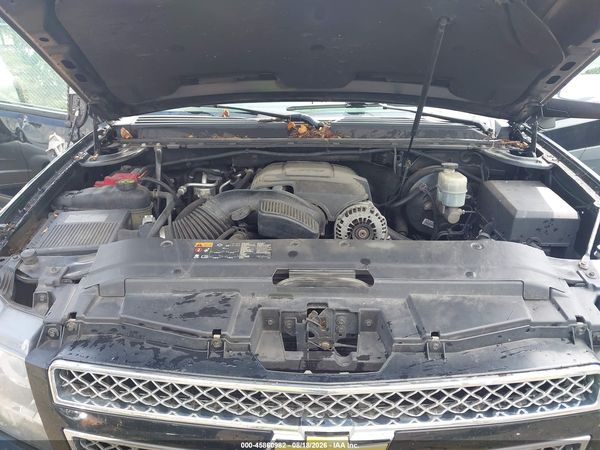 2014 CHEVROLET TAHOE LT — I10