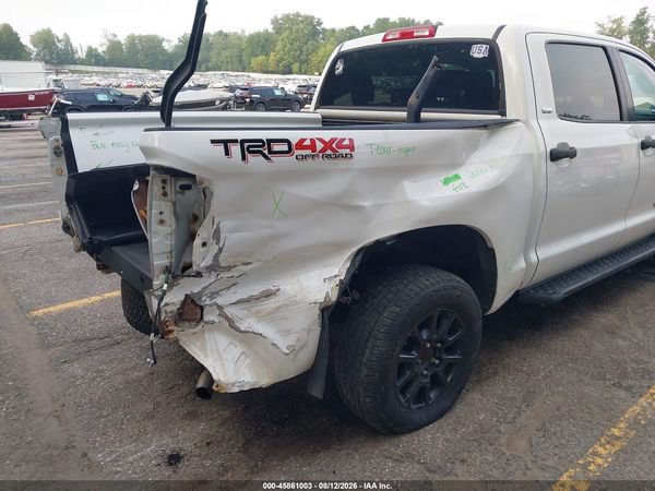 2016 TOYOTA TUNDRA SR5 5.7L V8