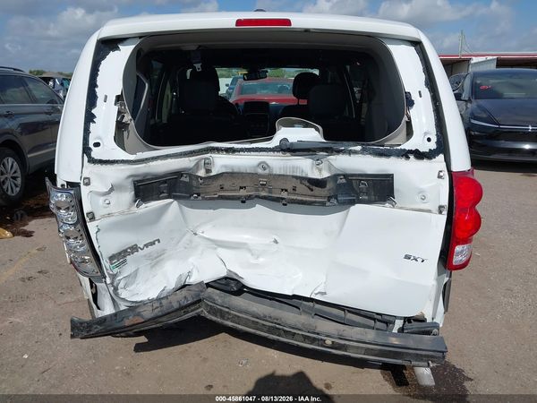 2020 DODGE GRAND CARAVAN SXT — I6