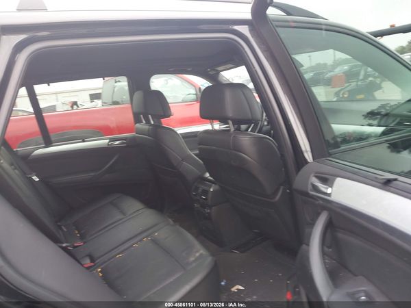 2013 BMW X5 XDRIVE50I