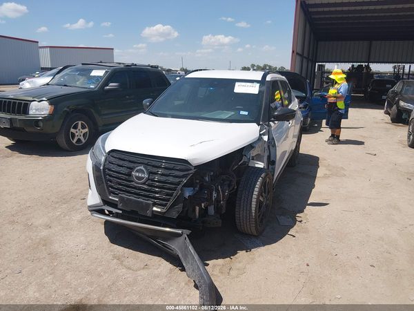 2023 NISSAN KICKS — I2