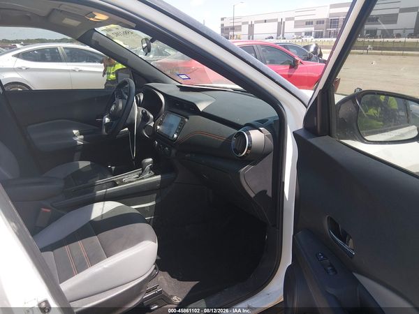 2023 NISSAN KICKS SR XTRONIC CVT — I5