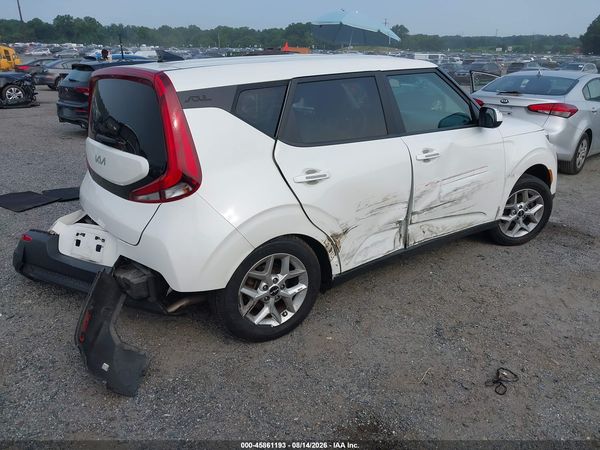2022 KIA SOUL LX