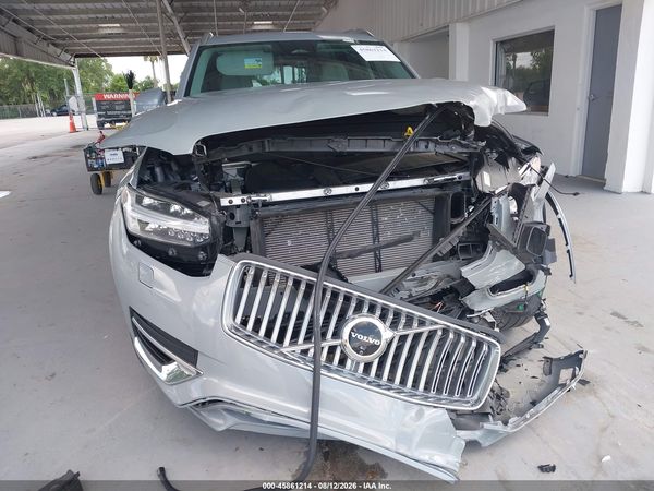 2024 VOLVO XC90 RECHARGE PLUG-IN HYBRID T8 ULTIMATE 6-SEATER