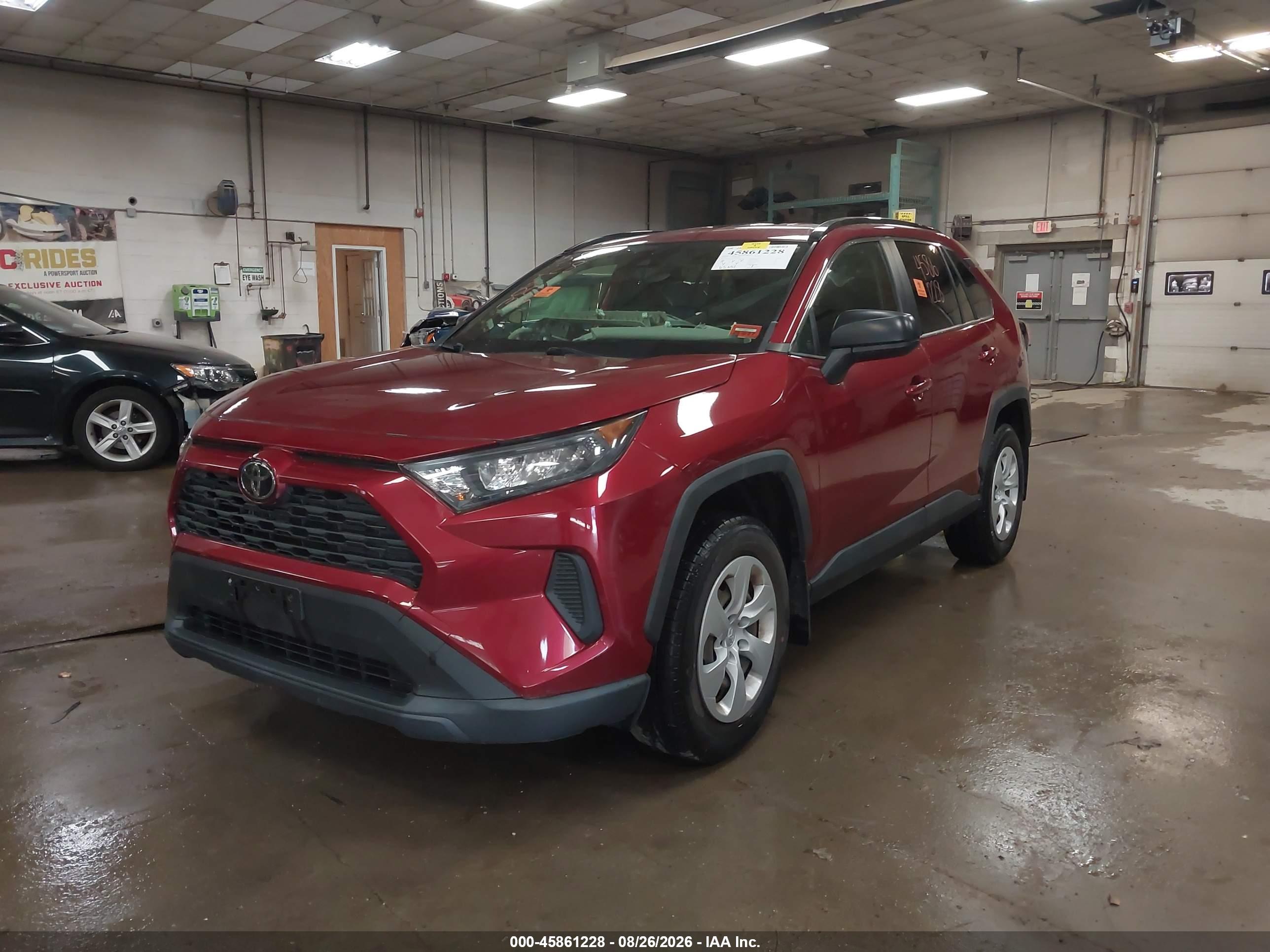 2019 TOYOTA RAV4 LE — I2