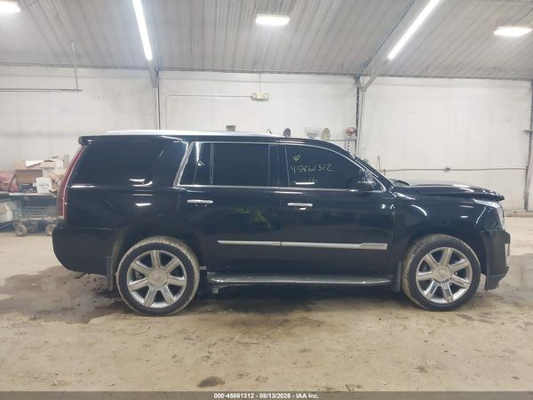2016 CADILLAC ESCALADE LUXURY COLLECTION