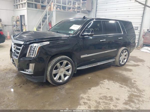 2016 CADILLAC ESCALADE LUXURY COLLECTION