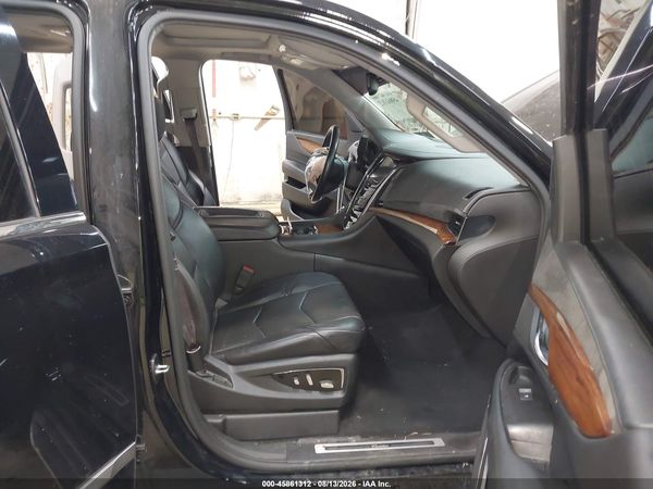 2016 CADILLAC ESCALADE LUXURY COLLECTION