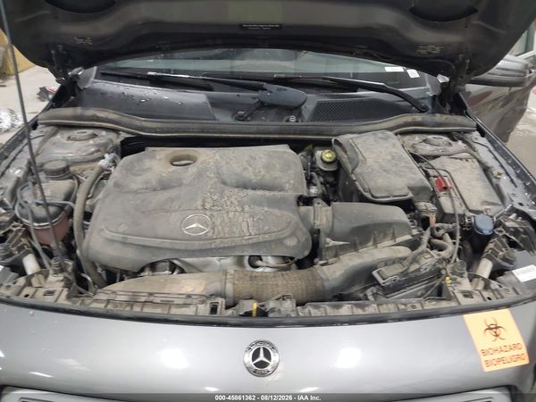 2018 MERCEDES-BENZ GLA 250 4MATIC — I10