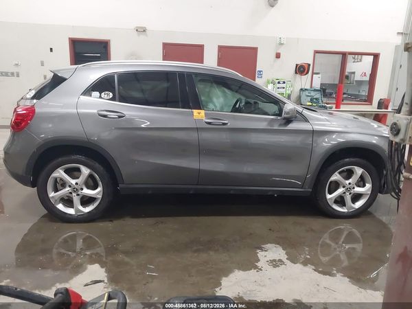 2018 MERCEDES-BENZ GLA 250 4MATIC — I116