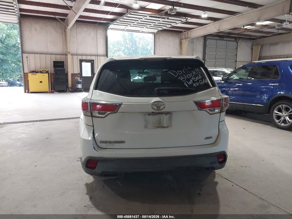 2016 TOYOTA HIGHLANDER LE V6