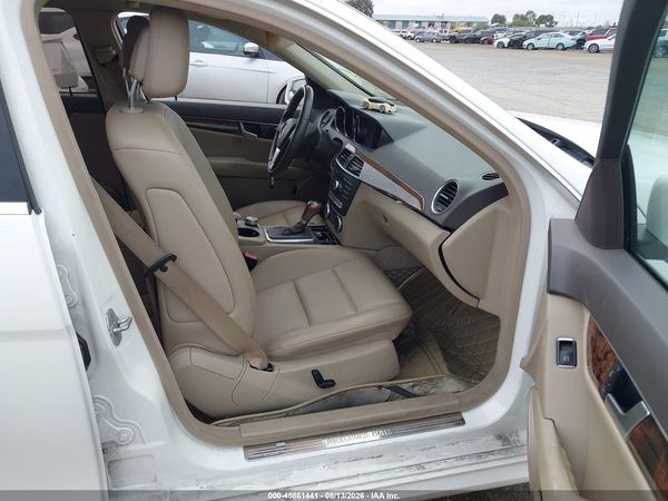 2014 MERCEDES-BENZ C 250 SPORT