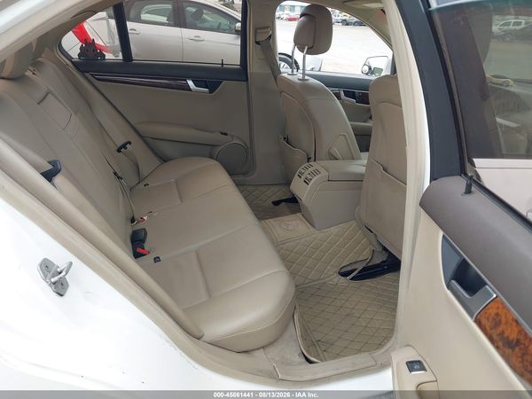 2014 MERCEDES-BENZ C 250 SPORT