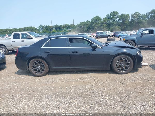 2017 CHRYSLER 300 LIMITED