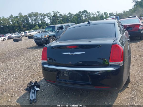 2017 CHRYSLER 300 LIMITED