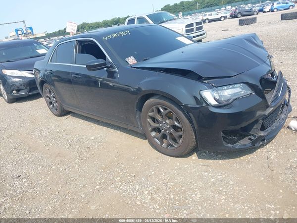 2017 CHRYSLER 300 LIMITED