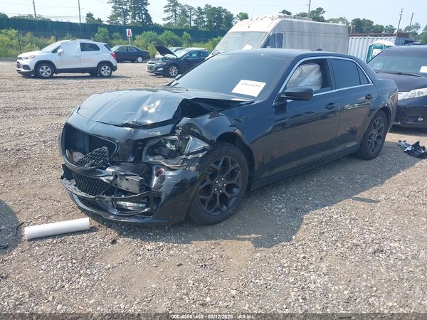 2017 CHRYSLER 300 LIMITED