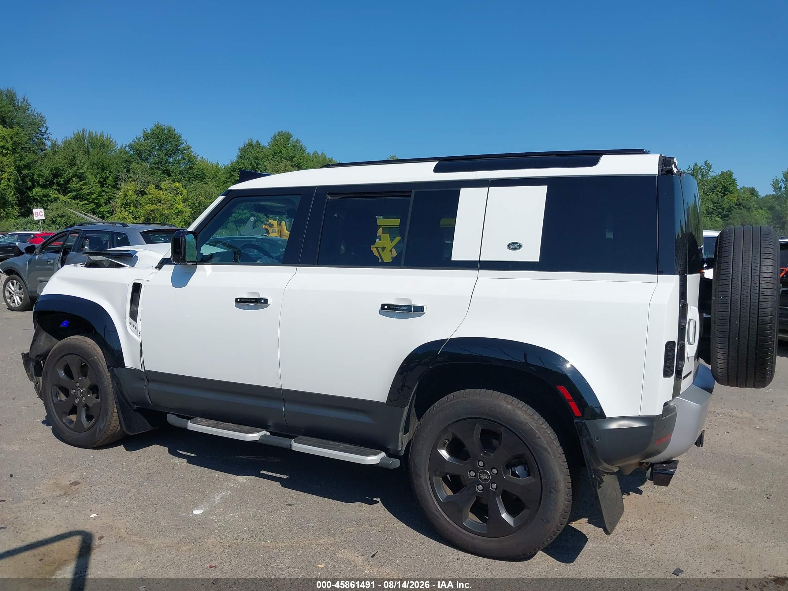2023 LAND ROVER DEFENDER 110 S