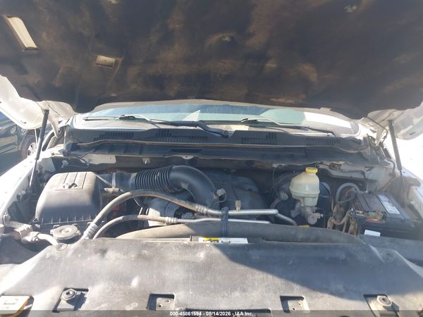2016 RAM 1500 SLT