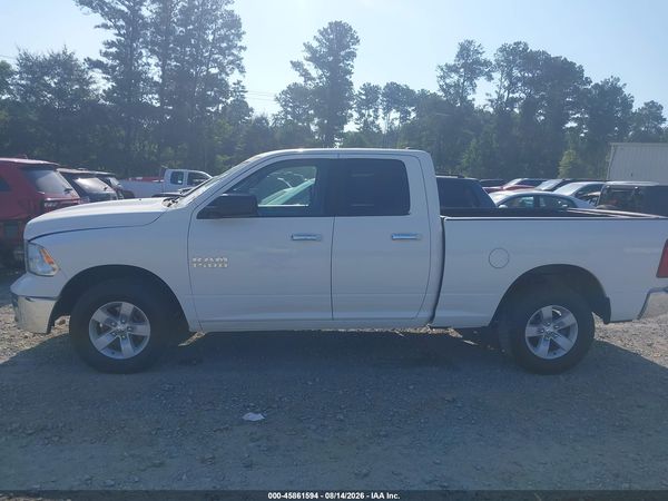 2016 RAM 1500 SLT