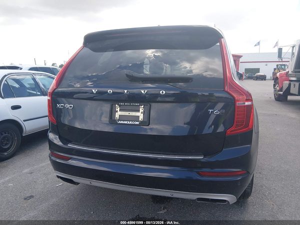 2017 VOLVO XC90 T6 MOMENTUM