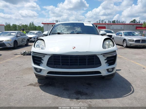 2017 PORSCHE MACAN