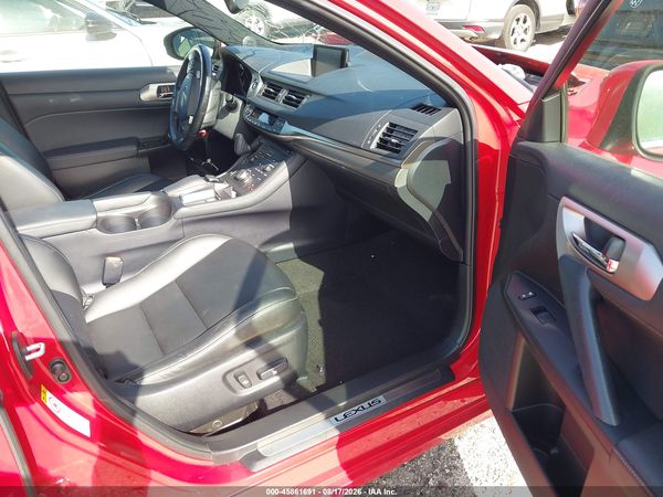 2016 LEXUS CT 200H