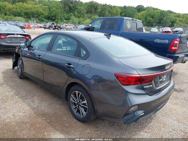 2024 KIA FORTE LXS