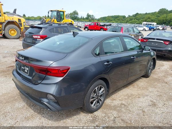 2024 KIA FORTE LXS