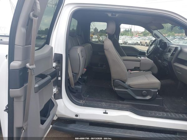 2017 FORD F-150 XLT