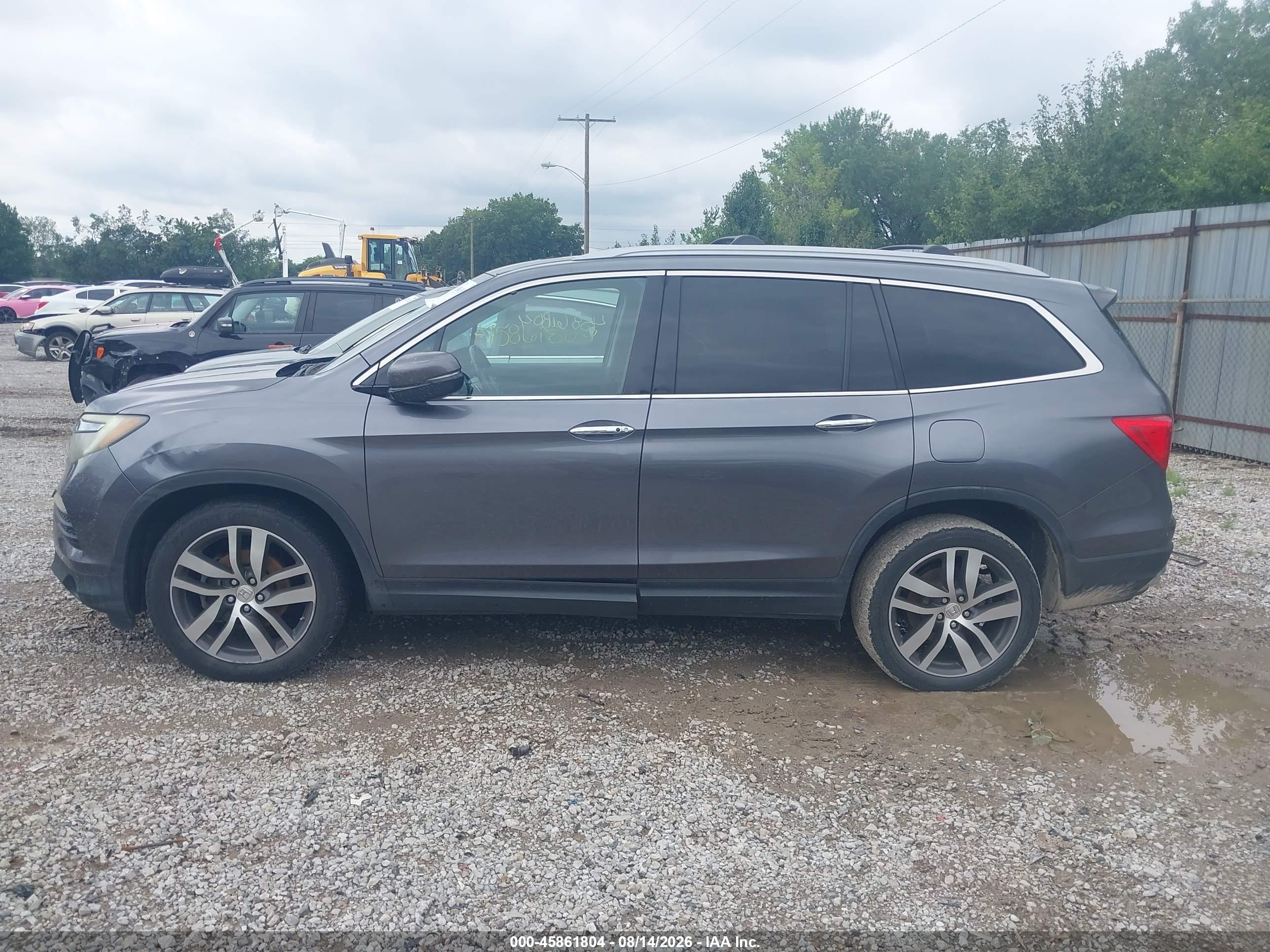 2016 HONDA PILOT TOURING