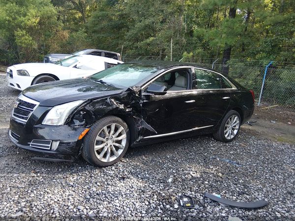 2017 CADILLAC XTS