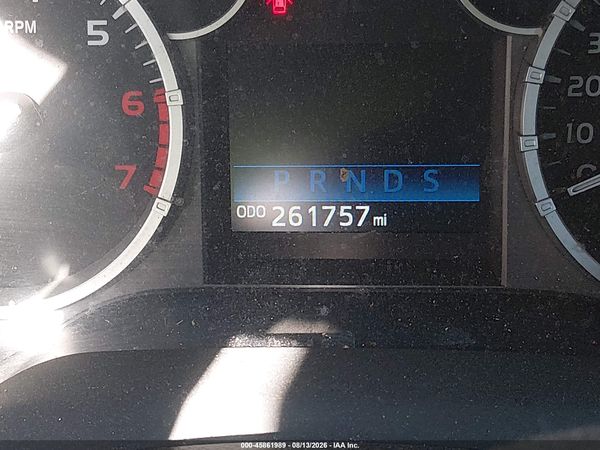 2017 TOYOTA TUNDRA SR5 5.7L V8