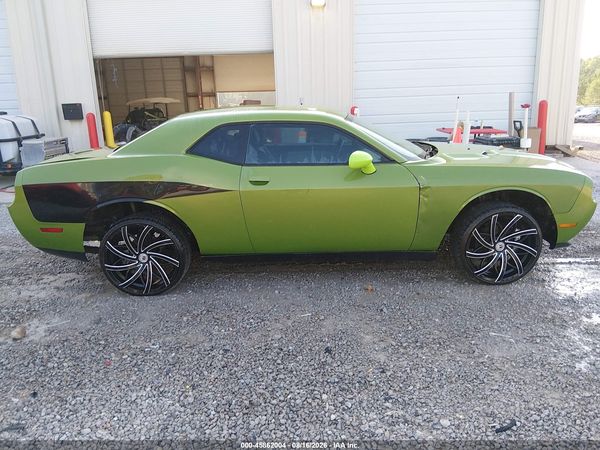 2014 DODGE CHALLENGER SXT