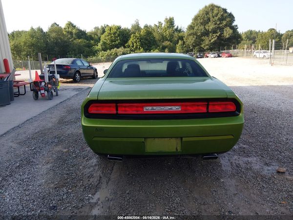 2014 DODGE CHALLENGER SXT