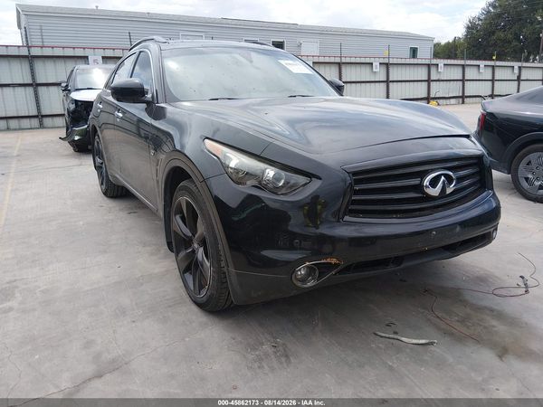 2016 INFINITI QX70