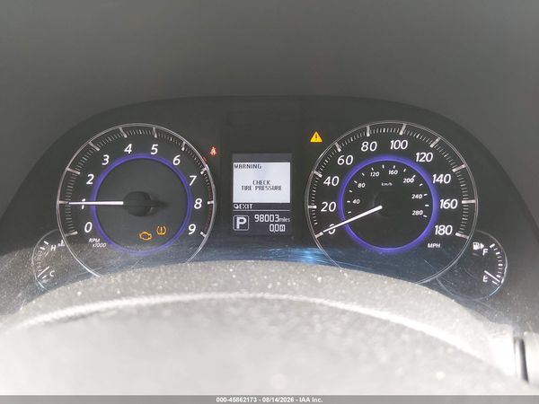 2016 INFINITI QX70