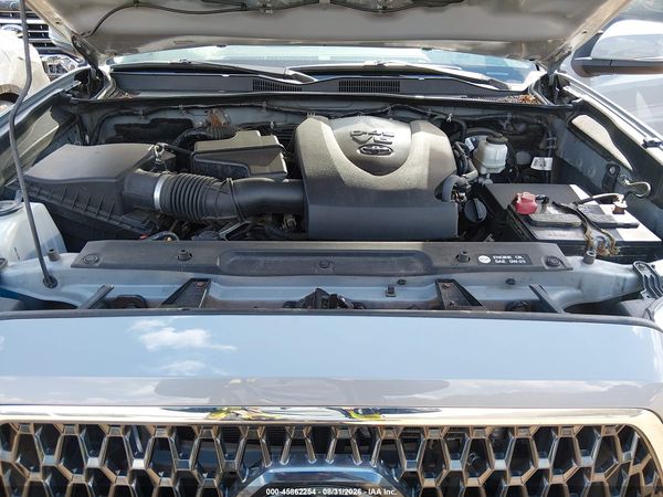 2019 TOYOTA TACOMA TRD SPORT — I10