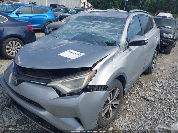 2018 TOYOTA RAV4 — I2