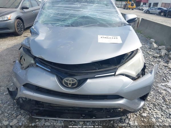 2018 TOYOTA RAV4 XLE — I6