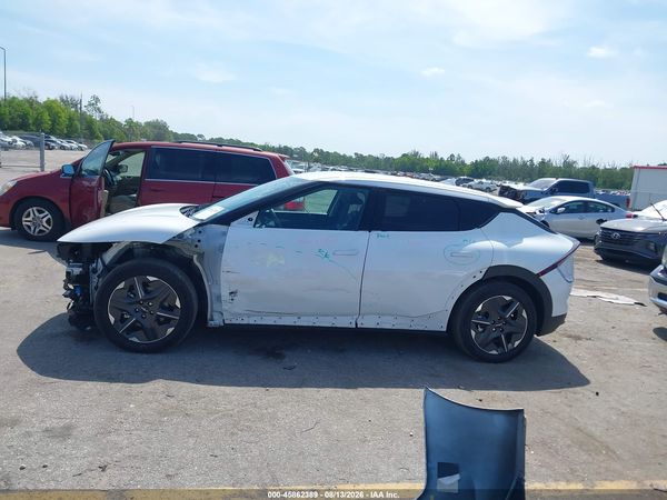 2025 KIA EV6 LIGHT RWD