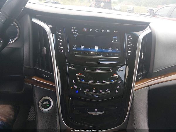 2017 CADILLAC ESCALADE LUXURY