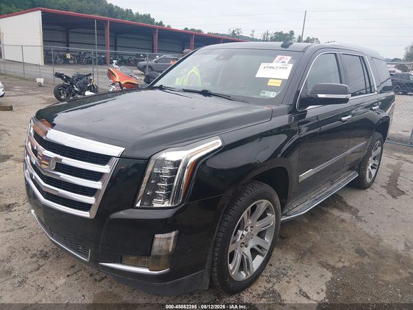 2017 CADILLAC ESCALADE LUXURY