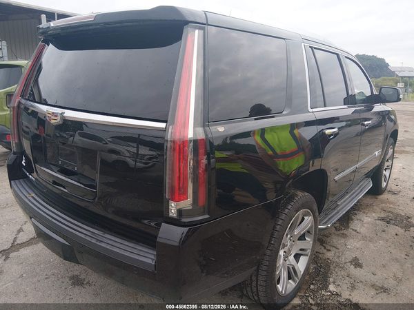 2017 CADILLAC ESCALADE LUXURY