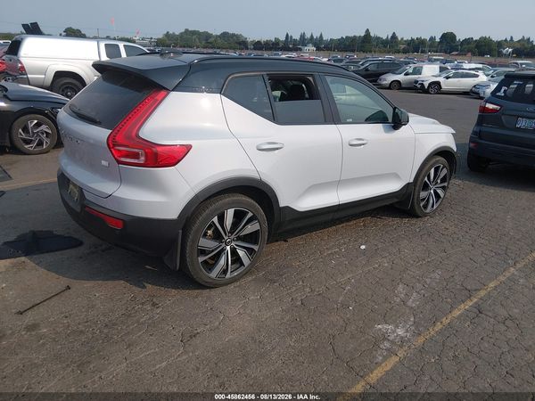 2021 VOLVO XC40 RECHARGE PURE ELECTRIC P8