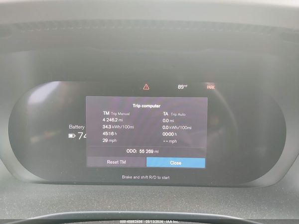 2021 VOLVO XC40 RECHARGE PURE ELECTRIC P8