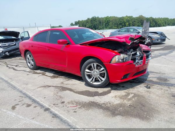 2013 DODGE CHARGER SXT